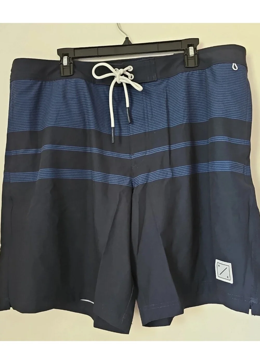 American Eagle Board Shorts Hits At Knee Size XXL New With Tags